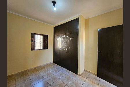 9_photo/94b9be7ba7.6c5c93e045adfc60-ATLAS-7be9fdf3-05b2-426a-a870-d3db914a09a2.jpg de casa para alugar com 3 quartos, 209m² em Subsetor Oeste - 5 (O-5), Ribeirão Preto
