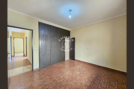 13_photo/94b9be7ba7.6c5c93e045adfc60-ATLAS-ee05c38b-204a-40ed-836b-2e1a297a56fa.jpg de casa para alugar com 3 quartos, 209m² em Subsetor Oeste - 5 (O-5), Ribeirão Preto