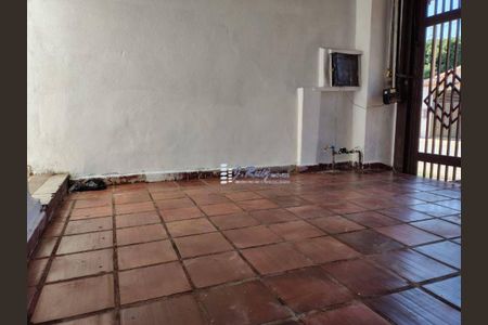 3_photo/94b9be8e21.2b112f619e56b1f7-ATLAS-54a2e2f6-6282-4b7d-97d9-5aa274a7bd8e.jpg de casa para alugar com 3 quartos, 105m² em Vila Virginia, Ribeirão Preto