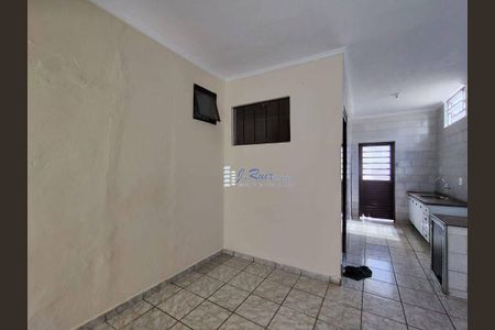 12_photo/94b9be8e21.2b112f619e56b1f7-ATLAS-e6256902-767e-4b25-8382-f5d19f28a5a3.jpg de casa para alugar com 3 quartos, 105m² em Vila Virginia, Ribeirão Preto