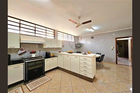 10_photo/94b9be91ed.930ac29dfe96a066-ATLAS-602b08e0-d753-43e9-928f-e0552f494e6b.jpg de casa à venda com 6 quartos, 471m² em Vila Virginia, Ribeirão Preto