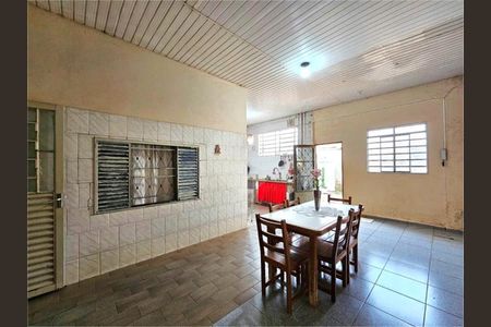 4_photo/94b9be91ed.930ac29dfe96a066-ATLAS-c2a3f6fe-ec37-47d2-ad73-4838cbd4c690.jpg de casa à venda com 6 quartos, 471m² em Vila Virginia, Ribeirão Preto