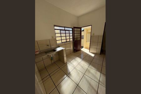 3_photo/94b9be964b.45d1e4369bd8fd3c-ATLAS-182e76ff-6857-4eb9-8091-06a532fb8fcf.jpg de casa para alugar com 1 quarto, 46m² em Vila Virginia, Ribeirão Preto