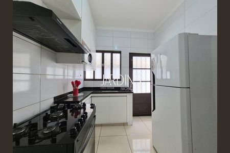 21_photo/94b9be98c3.59b9fa3339c8dcb8-ATLAS-503f0ba4-48e1-480a-bfc7-5fc2c74856f5.jpg de casa à venda com 2 quartos, 84m² em Jardim Maria Goretti, Ribeirão Preto