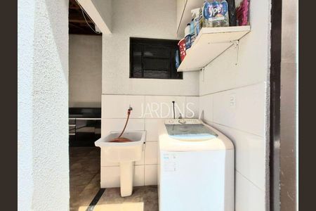 41_photo/94b9be98c3.59b9fa3339c8dcb8-ATLAS-d3c11fb9-dfb7-400e-96d8-7d19534c69e0.jpg de casa à venda com 2 quartos, 84m² em Jardim Maria Goretti, Ribeirão Preto