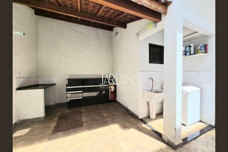8_photo/94b9be98c3.59b9fa3339c8dcb8-ATLAS-e277ab96-0c1e-43c8-931d-9dba3756e258.jpg de casa à venda com 2 quartos, 84m² em Jardim Maria Goretti, Ribeirão Preto