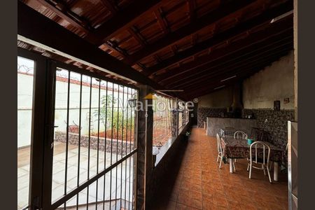 3_photo/94b9bea295.d5f1893318129c33-ATLAS-7e301f34-c1f2-4061-a16a-c20ebdf699c8.jpg de casa à venda com 2 quartos, 180m² em Subsetor Oeste - 3 (O-3), Ribeirão Preto