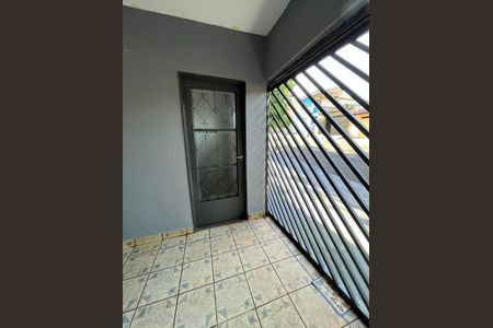 3_photo/94b9bea41f.76c9ba83eeb181e8-ATLAS-c9230f8c-1300-4775-a484-59f1107f37f1.jpg de casa para alugar com 2 quartos, 126m² em Jardim Marchesi, Ribeirão Preto