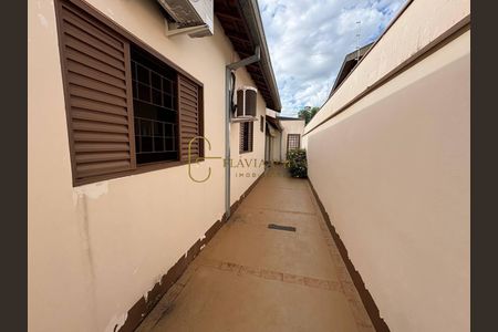 43_photo/94b9beb7af.3714cccd63f8fe2d-ATLAS-4f2a79c6-dc3d-4c55-8931-011b34e19373.jpg de casa à venda com 3 quartos, 137m² em Residencial Florida, Ribeirão Preto