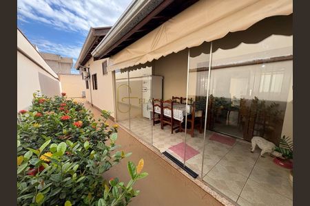 37_photo/94b9beb7af.3714cccd63f8fe2d-ATLAS-89f2d423-1119-4ecf-a72b-b3e93856375f.jpg de casa à venda com 3 quartos, 137m² em Residencial Florida, Ribeirão Preto