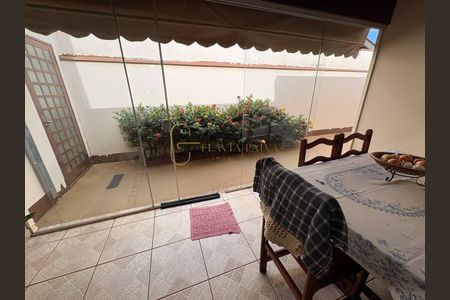 33_photo/94b9beb7af.3714cccd63f8fe2d-ATLAS-a232fa1a-5f4a-4483-8a3a-ac58d3ee94c8.jpg de casa à venda com 3 quartos, 137m² em Residencial Florida, Ribeirão Preto