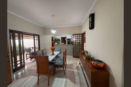 4_photo/94b9beb7af.3714cccd63f8fe2d-ATLAS-d29e74cc-3eca-4496-83cd-be1d5b95f7b5.jpg de casa à venda com 3 quartos, 137m² em Residencial Florida, Ribeirão Preto