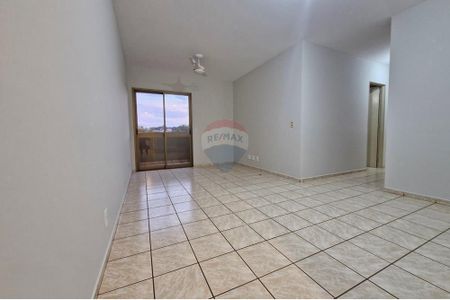 5_photo/94b9beb891.a680514f65f552f8-ATLAS-7c6b6484-b6e5-497f-b20a-deb741c4e7aa.jpg de apartamento à venda com 3 quartos, 80m² em Subsetor Oeste - 3 (O-3), Ribeirão Preto