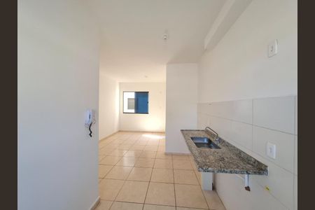 5_photo/94b9bebde3.f3bd3af0e3444d2c-ATLAS-377b51c2-5199-4bdc-a348-e33e5e097da5.jpg de apartamento à venda com 2 quartos, 42m² em Jardim Maria Goretti, Ribeirão Preto