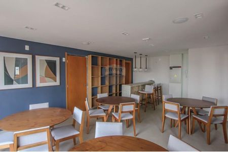 4_photo/94b9bebf3b.751bca41ac608a7d-ATLAS-508a213f-3bca-4955-a2cb-11fe57af52ac.jpg de apartamento para alugar com 2 quartos, 60m² em Vila Guiomar, Ribeirão Preto