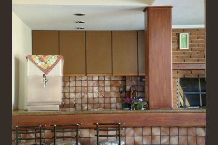 2_photo/94b9bec20f.38b2e85bf3e28a1f-ATLAS-9a565c2a-6d16-49bb-b36a-eb10506a1139.jpg de casa à venda com 3 quartos, 306m² em Jardim Sumare, Ribeirão Preto