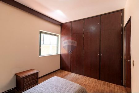 3_photo/94b9bec24b.df2406aa61ba3211-ATLAS-1b4b72e3-7a51-4da7-b13a-b486a9cc7586.jpg de casa à venda com 3 quartos, 333m² em Alto da Boa Vista, Ribeirão Preto