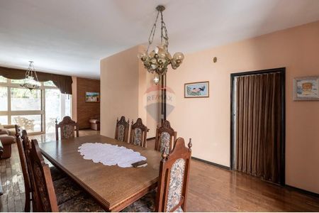 6_photo/94b9bec24b.df2406aa61ba3211-ATLAS-2a1a1439-07c3-4667-820b-cfe8d07d80bf.jpg de casa à venda com 3 quartos, 333m² em Alto da Boa Vista, Ribeirão Preto