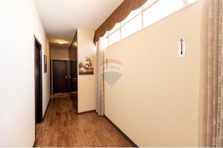 30_photo/94b9bec24b.df2406aa61ba3211-ATLAS-4a6e553a-7c08-422f-b3cc-cedd3b7da9f1.jpg de casa à venda com 3 quartos, 332m² em Alto da Boa Vista, Ribeirão Preto