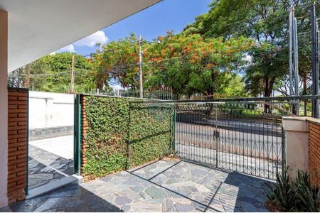 3_photo/94b9bec24b.df2406aa61ba3211-ATLAS-67e651f8-398f-49c8-be00-037621c088b9.jpg de casa à venda com 3 quartos, 332m² em Alto da Boa Vista, Ribeirão Preto