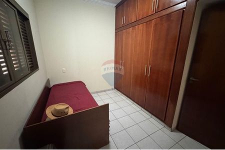 23_photo/94b9bec295.3d76d16f427c11e3-ATLAS-52219fe8-85c8-46f8-8e20-f86b39f4b8e3.jpg de casa para alugar com 5 quartos, 362m² em Centro, Ribeirão Preto