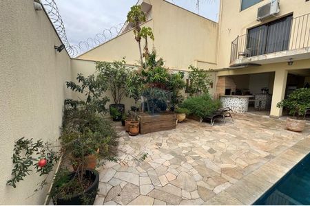 33_photo/94b9bec295.3d76d16f427c11e3-ATLAS-73cce7e4-3fa3-40ce-b6eb-c1d5ac18dc21.jpg de casa para alugar com 5 quartos, 362m² em Centro, Ribeirão Preto