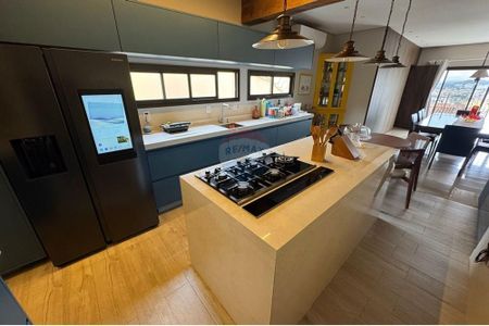 10_photo/94b9bec295.3d76d16f427c11e3-ATLAS-af0105f4-e69f-43ea-a1be-119199be85e0.jpg de casa para alugar com 5 quartos, 362m² em Centro, Ribeirão Preto