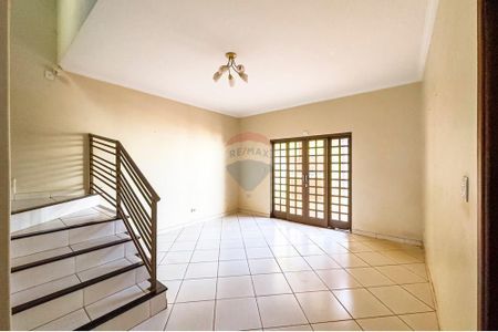 13_photo/94b9bec633.92bd7eb76981e119-ATLAS-79454a8b-9cb9-4e24-b0b9-fa713a3a1aae.jpg de casa à venda com 4 quartos, 275m² em Alto da Boa Vista, Ribeirão Preto