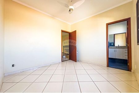 12_photo/94b9bec633.92bd7eb76981e119-ATLAS-a96c78f0-ce0d-46f5-b8f5-e96cb51f1509.jpg de casa à venda com 4 quartos, 275m² em Alto da Boa Vista, Ribeirão Preto