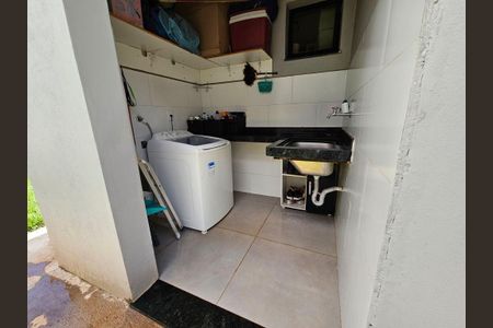 12_photo/94b9bec651.646fae3a1fa4a2d8-ATLAS-af776b96-0d2d-4265-a071-778e8c165e23.jpg de casa à venda com 2 quartos, 94m² em Alto da Boa Vista, Ribeirão Preto