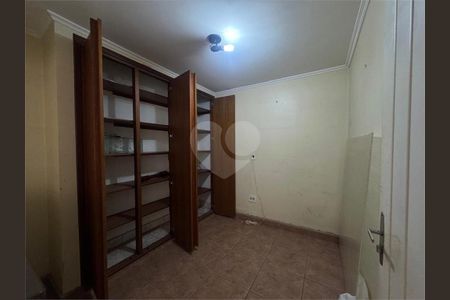 4_photo/94b9bec6a3.1e9d1ba85beb8478-ATLAS-10e149d6-2b71-47e3-a4df-d4372575419b.jpg de casa à venda com 3 quartos, 261m² em Alto da Boa Vista, Ribeirão Preto