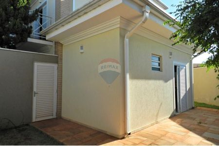 43_photo/94b9bec6f3.54887b4dc90f8163-ATLAS-d2c1d33c-e808-44ec-aeaa-d36dbd5e46f8.jpg de casa à venda com 4 quartos, 310m² em Alto da Boa Vista, Ribeirão Preto