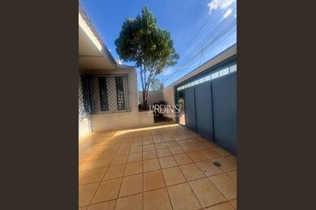 5_photo/94b9bec6f3.b0c9be0884e142d1-ATLAS-1f1ebc9c-fe6d-498c-9fbf-573ffea003ba.jpg de casa à venda com 3 quartos, 210m² em Alto da Boa Vista, Ribeirão Preto