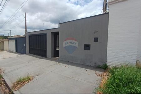 5_photo/94b9bec903.80a7f3f1b00bd23a-ATLAS-26fb299e-3cf4-4e05-b5d1-d54c3a86cda6.jpg de casa à venda com 4 quartos, 179m² em Jardim California, Ribeirão Preto