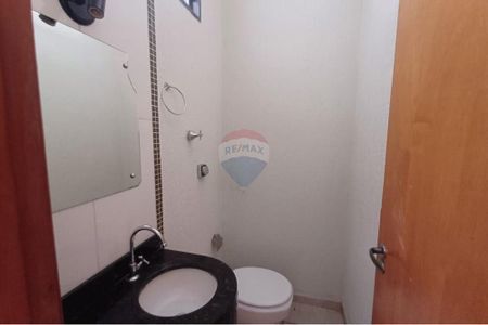 10_photo/94b9bec903.80a7f3f1b00bd23a-ATLAS-9e965049-fb41-466f-bcf1-c7a716412a3d.jpg de casa à venda com 4 quartos, 179m² em Jardim California, Ribeirão Preto