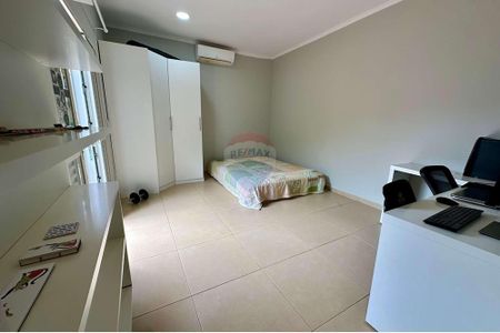 10_photo/94b9bec9a1.646fae3a1fa4a2d8-ATLAS-2efa0ae5-c522-4779-adb0-ab7867e07f90.jpg de casa para alugar com 2 quartos, 173m² em Jardim California, Ribeirão Preto