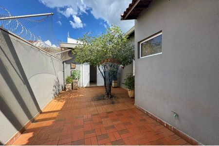 5_photo/94b9bec9a1.646fae3a1fa4a2d8-ATLAS-35884109-ac7d-4a1e-b777-5b8dba7f27df.jpg de casa para alugar com 2 quartos, 173m² em Jardim California, Ribeirão Preto