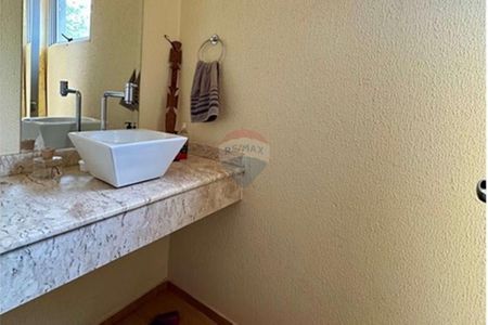 9_photo/94b9bec9a1.646fae3a1fa4a2d8-ATLAS-eb88da01-5284-4851-8e02-e938b5d92554.jpg de casa para alugar com 2 quartos, 173m² em Jardim California, Ribeirão Preto