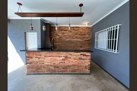 2_photo/94b9bec9d9.eb4747a7722cd593-ATLAS-d85393e3-e2a3-4937-aab3-ccacd9fa858b.jpg de casa à venda com 3 quartos, 168m² em Residencial Florida, Ribeirão Preto