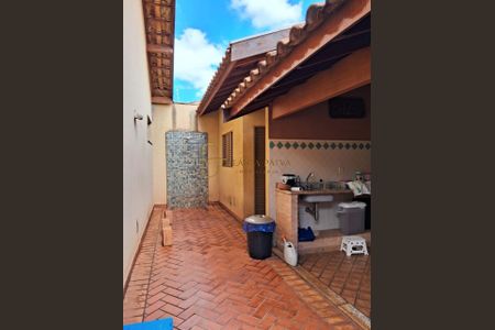 26_photo/94b9beca53.3714cccd63f8fe2d-ATLAS-1f064cdf-d875-4250-a628-ed9f21a7c12f.jpg de casa à venda com 3 quartos, 230m² em Vila Ana Maria, Ribeirão Preto