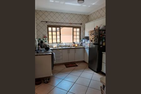 39_photo/94b9beca53.3714cccd63f8fe2d-ATLAS-d7885dbc-b462-49eb-b11e-7e2c52f032f8.jpg de casa à venda com 3 quartos, 230m² em Vila Ana Maria, Ribeirão Preto