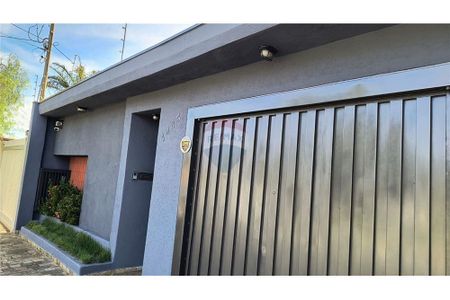 4_photo/94b9becbf9.bae9bb342cbbd25b-ATLAS-1c696e6f-a86b-43ee-b2a1-791ae800226a.jpg de casa à venda com 5 quartos, 179m² em Jardim California, Ribeirão Preto