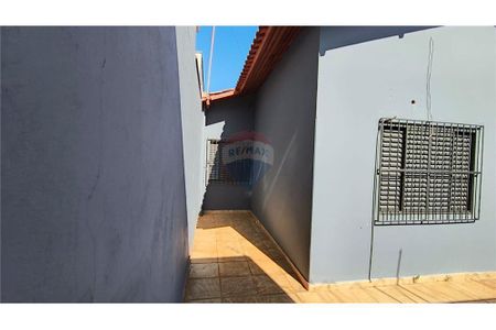 19_photo/94b9becbf9.bae9bb342cbbd25b-ATLAS-7ac22f79-3e08-41da-b477-bad701191928.jpg de casa à venda com 5 quartos, 179m² em Jardim California, Ribeirão Preto