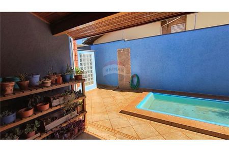 12_photo/94b9becbf9.bae9bb342cbbd25b-ATLAS-84ff8602-375e-4ff3-95ed-ae0212f8a961.jpg de casa à venda com 5 quartos, 179m² em Jardim California, Ribeirão Preto