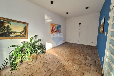 47_photo/94b9becdef.6f42d91f51f3b499-ATLAS-994b88b7-d90e-4548-b13f-c4a235637da2.jpg de casa à venda com 4 quartos, 417m² em Alto da Boa Vista, Ribeirão Preto
