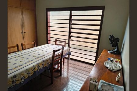 7_photo/94b9bed021.45e7dcc95d8e6c14-ATLAS-30133c9a-21c1-4e8a-9d04-899e1114654d.jpg de casa à venda com 4 quartos, 193m² em Jardim Sao Luiz, Ribeirão Preto