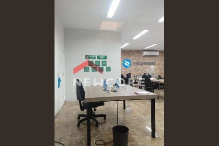 3_photo/94b9bed1d3.7a84f7ff2c106b4f-ATLAS-1948e79c-188a-4238-a85d-28099d0029aa.jpg de casa à venda com 5 quartos, 252m² em Alto da Boa Vista, Ribeirão Preto