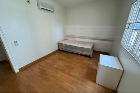 28_photo/94b9bed381.208f49d145c23434-ATLAS-56f3d081-39a9-4d67-b0e4-b2d9e2efaf38.jpg de apartamento para alugar com 4 quartos, 336m² em Jardim Irajá, Ribeirão Preto