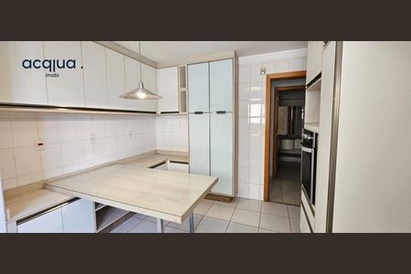 22_photo/94b9bed40b.a35e4faf2cebf487-ATLAS-0a1d19cc-7e60-4adc-8fc9-5c1f3a890cf7.jpg de apartamento à venda com 3 quartos, 277m² em Jardim Irajá, Ribeirão Preto