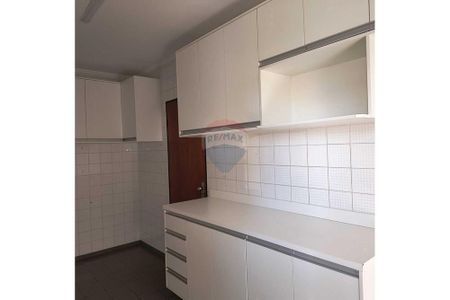8_photo/94b9bed413.2ecc81a6ef288b9f-ATLAS-17c80e80-cbb3-4c25-9a53-d3a4d93553eb.jpg de apartamento à venda com 2 quartos, 81m² em Jardim Irajá, Ribeirão Preto
